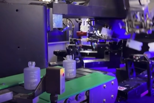 Découvrez en images les coulisses d’une Sérigraphie. 